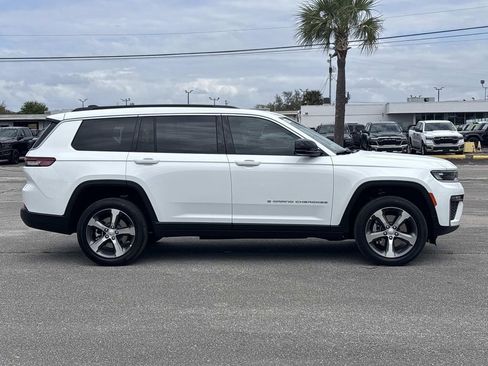 New 2026 Jeep Grand Cherokee L Limited RWD image 6