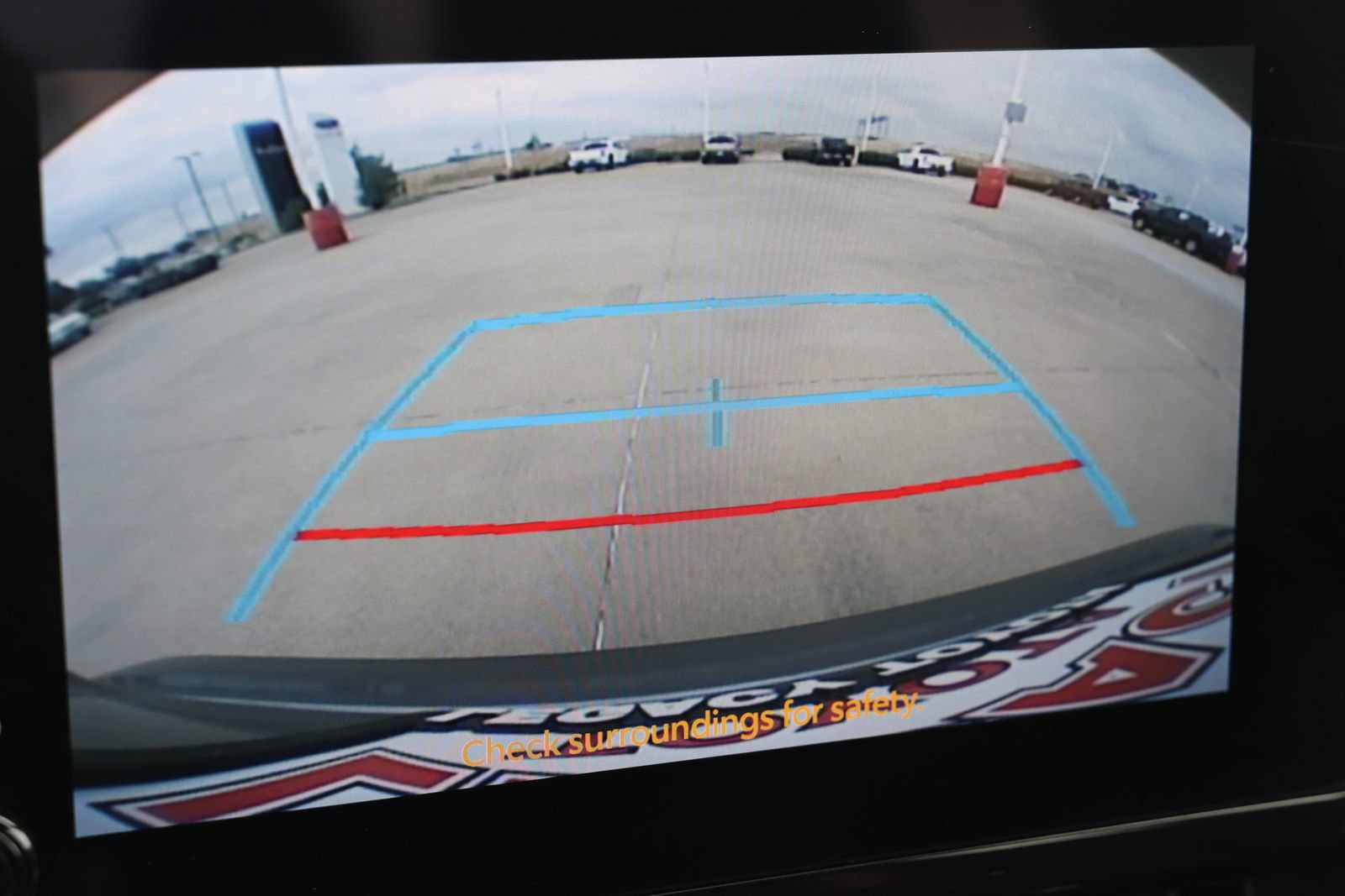 Used 2025 Toyota Corolla SE FWD image 3
