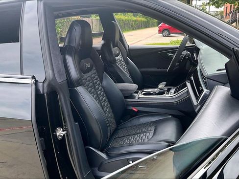 Used 2025 Audi RS Q8 performance AWD/4WD image 10