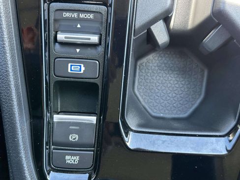 Used 2024 Honda Accord EX-L image 34