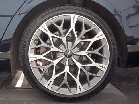 Used 2026 Genesis G90 3.5T AWD/4WD image 10