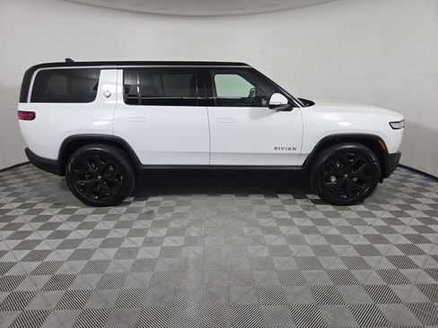 Used 2024 Rivian R1S Adventure AWD/4WD image 6