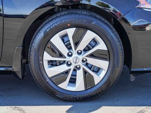 New 2025 Nissan Altima 2.5 S image 11