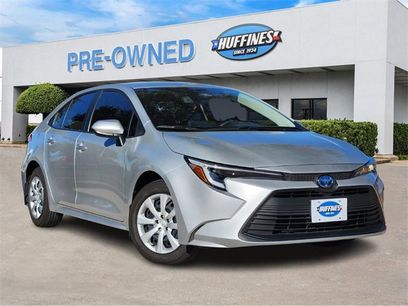 Used 2025 Toyota Corolla LE