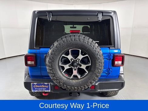 Used 2021 Jeep Wrangler Unlimited Rubicon AWD/4WD image 9