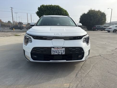 Used 2023 Kia Niro Wave image 8