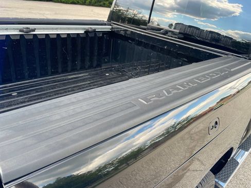 Used 2019 RAM 1500 Big Horn AWD/4WD image 10