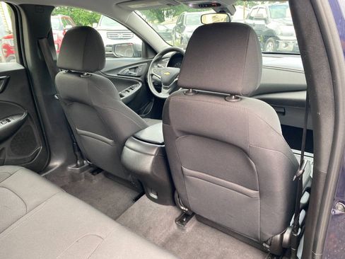 Used 2018 Chevrolet Malibu LS FWD image 26