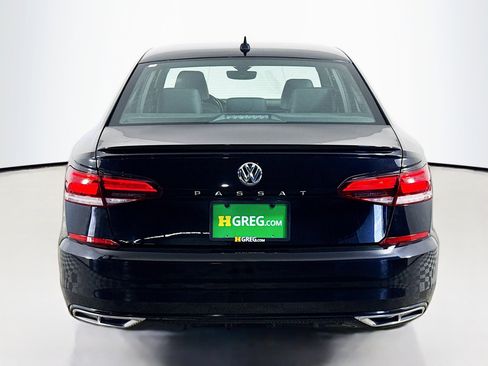 Used 2021 Volkswagen Passat 2.0T R-Line image 8