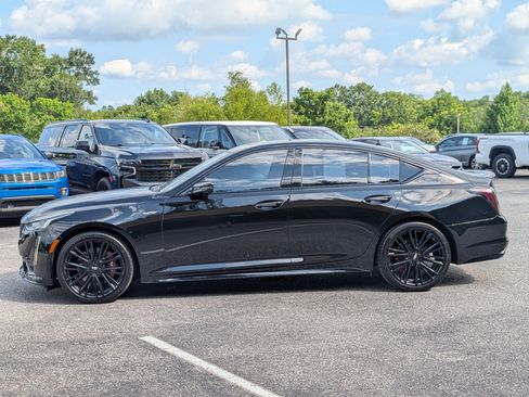 Used 2024 Cadillac CT5 V w/ Premium Package RWD image 6