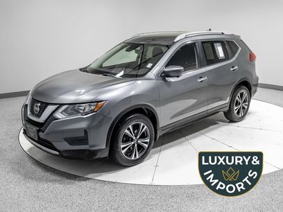 Used 2019 Nissan Rogue SV w/ Premium Package