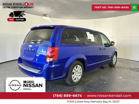 Used 2019 Dodge Grand Caravan SE image 11