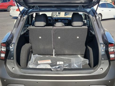 New 2026 Nissan Kicks S image 17