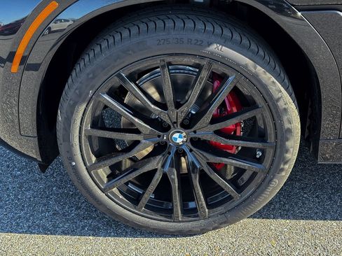New 2026 BMW X6 xDrive40i w/ Climate Comfort Package image 6
