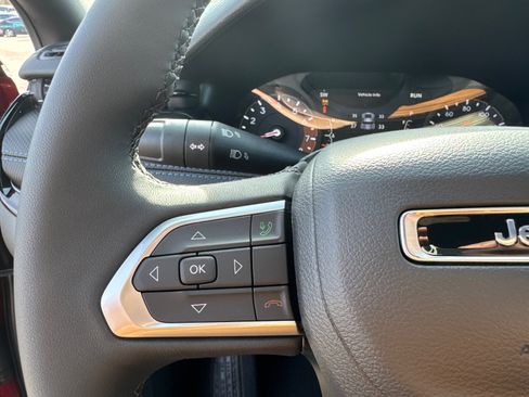 New 2026 Jeep Compass Latitude image 27