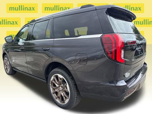 New 2026 Ford Expedition King Ranch AWD/4WD image 4