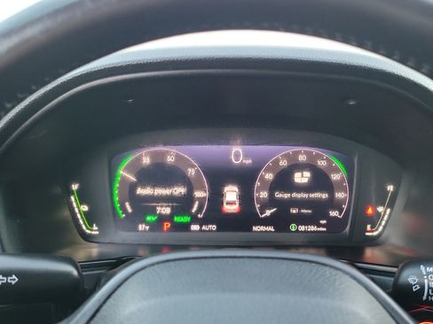 Used 2023 Honda Accord Sport image 9