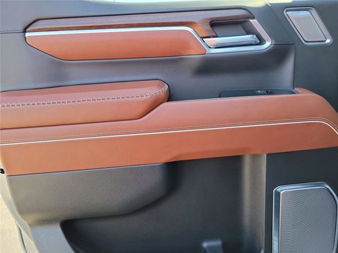 New 2026 GMC Sierra 1500 Denali Ultimate image 13