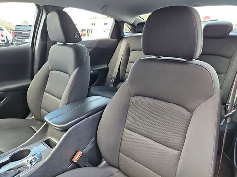 Used 2024 Chevrolet Malibu LT image 23