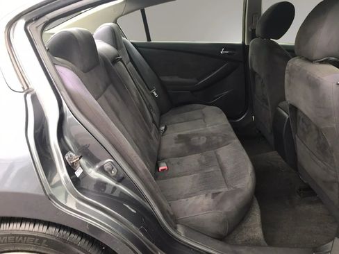 Used 2010 Nissan Altima 2.5 S FWD image 40