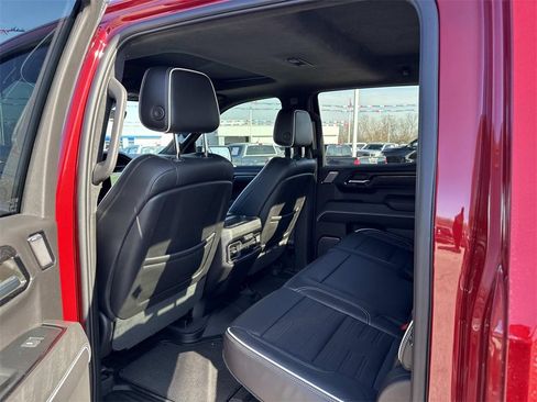 Used 2023 GMC Sierra 1500 AT4X image 26