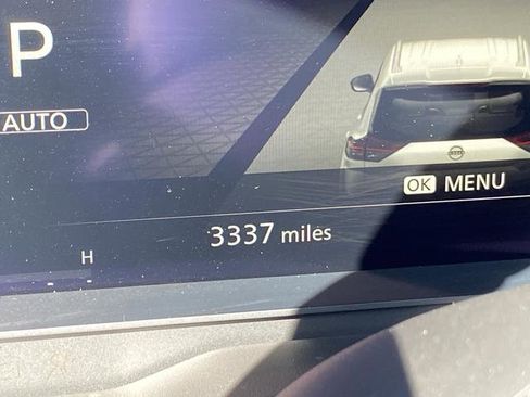 Used 2024 Nissan Rogue SL w/ SL Premium Package image 6