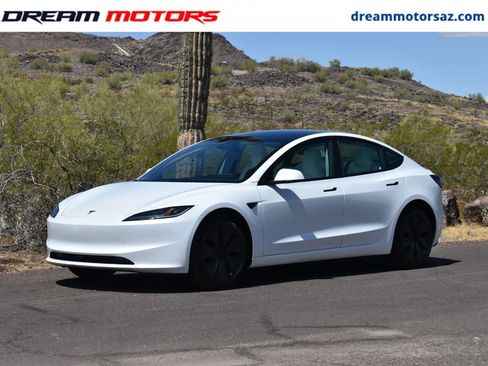 Used 2026 Tesla Model 3 RWD image 1