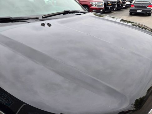 Used 2019 Ford Explorer XLT w/ Equipment Group 202A image 20