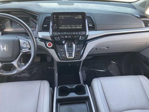 Certified 2024 Honda Odyssey Touring image 18