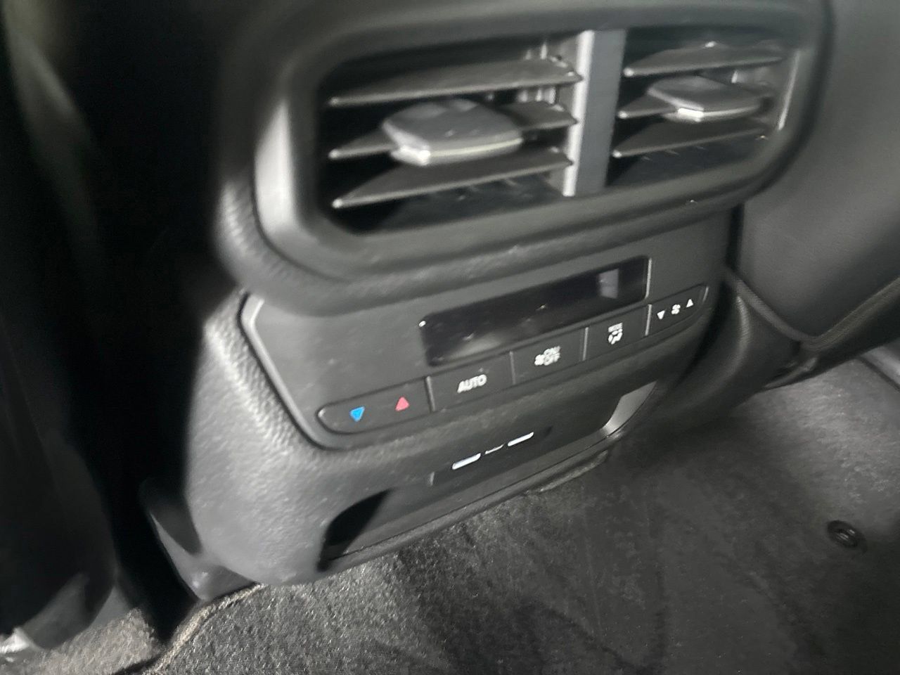 Used 2023 Honda Pilot EX-L image 26