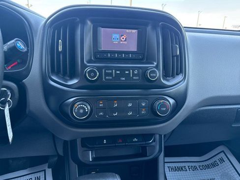 Used 2015 Chevrolet Colorado W/T RWD image 20