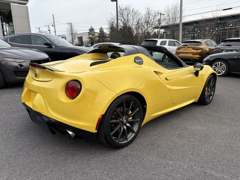 Used 2016 Alfa Romeo 4C Spider RWD image 5