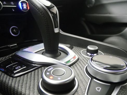 Used 2024 Alfa Romeo Giulia Quadrifoglio w/ Active Assist Plus Package image 31