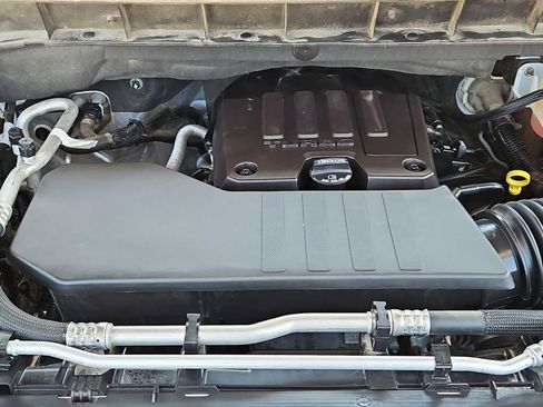 Used 2022 Chevrolet Silverado 1500 Custom RWD image 13