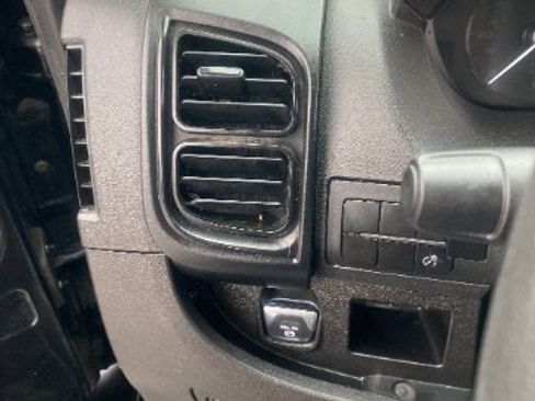 Used 2023 RAM ProMaster 2500 FWD image 18