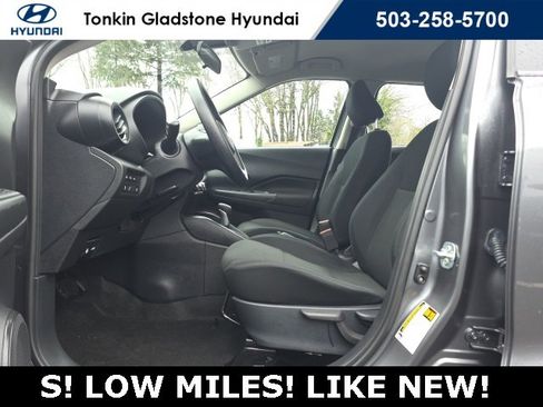 Used 2024 Nissan Kicks S image 9