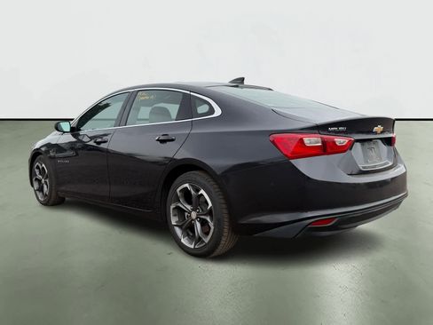 Used 2023 Chevrolet Malibu LT image 3