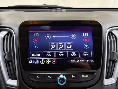 Used 2023 Chevrolet Malibu LT FWD image 34
