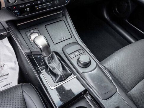 Used 2017 Lexus ES 350 w/ Accessory Package FWD image 15