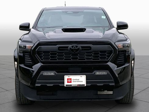 Used 2025 Toyota Tacoma TRD Sport RWD image 4