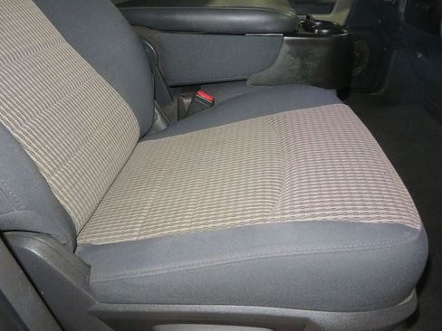 Used 2010 Dodge Ram 1500 Truck SLT image 35