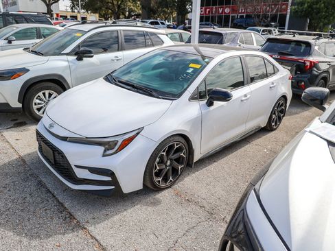 Used 2025 Toyota Corolla FX image 3