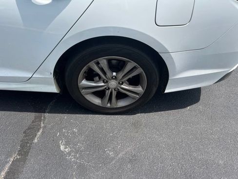 Used 2018 Hyundai Sonata SEL FWD image 16