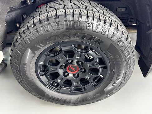 Used 2025 Toyota Sequoia TRD Pro AWD/4WD image 14
