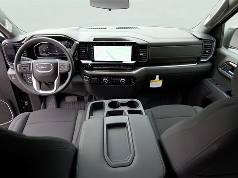 New 2025 GMC Sierra 1500 Elevation image 25