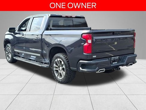 Used 2023 Chevrolet Silverado 1500 High Country w/ Technology Package image 6