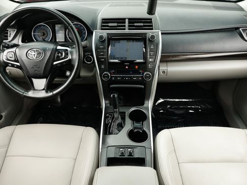 Used 2017 Toyota Camry XLE w/ Advanced Technology Package FWD image 2