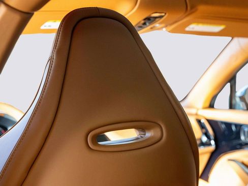 New 2026 Aston Martin DBX 707 image 37