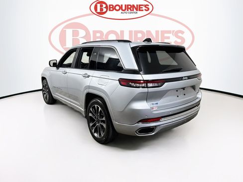 Used 2022 Jeep Grand Cherokee Overland image 10