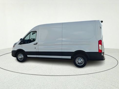 Used 2022 Ford Transit 350 Medium Roof RWD image 4